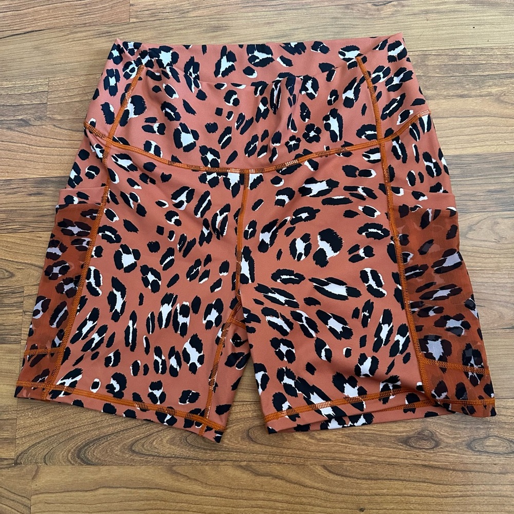 2 Fabletics Biker Shorts